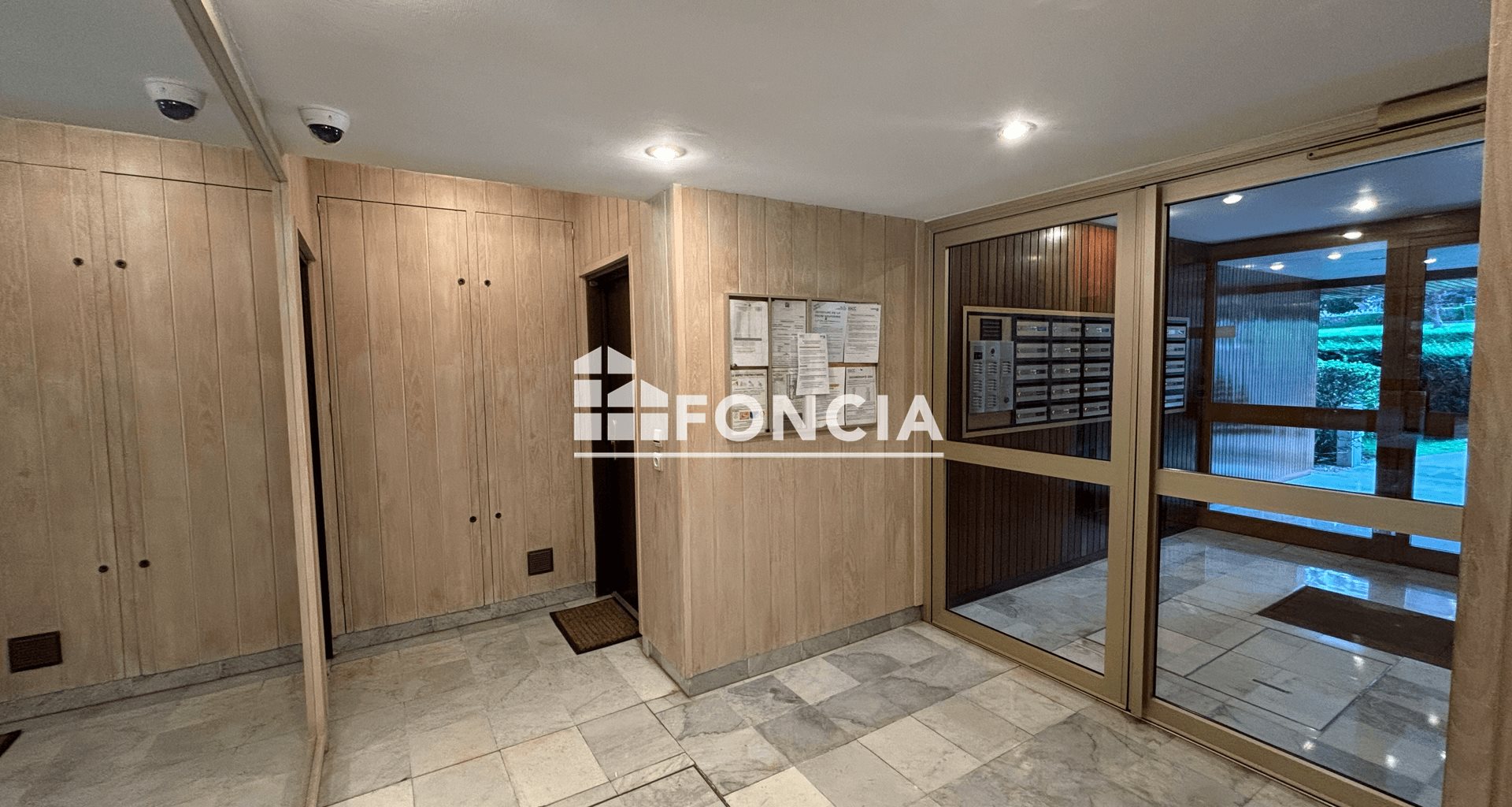 Appartement à louer, 28m², Le Chesnay