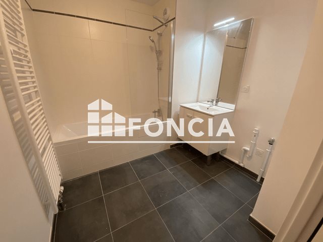 Appartement à louer, 62m², Saint-André-lez-Lille