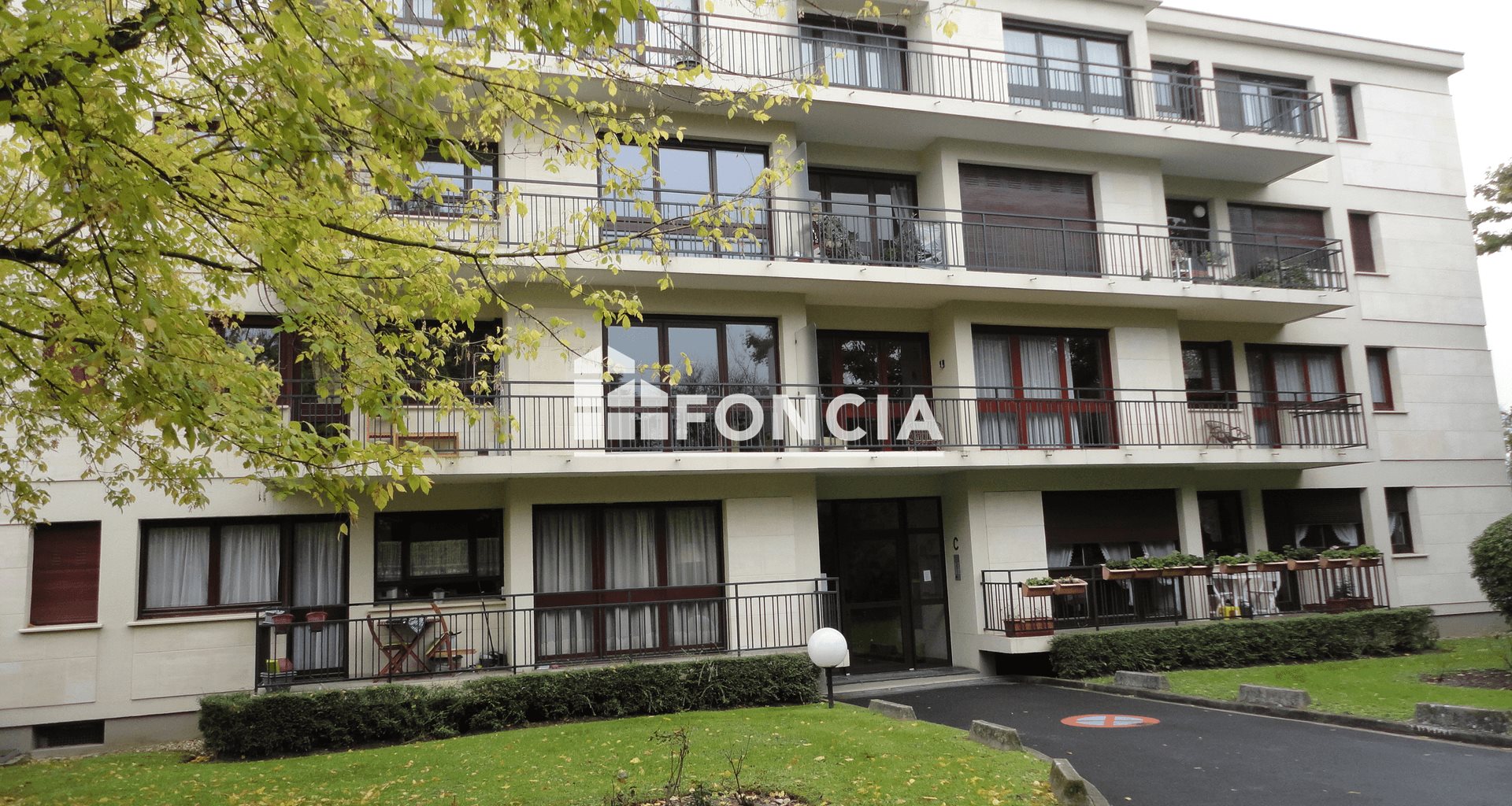 Appartement à louer, 92m², Eaubonne