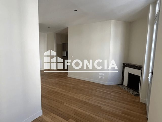 Appartement à louer, 57m², Angoulême