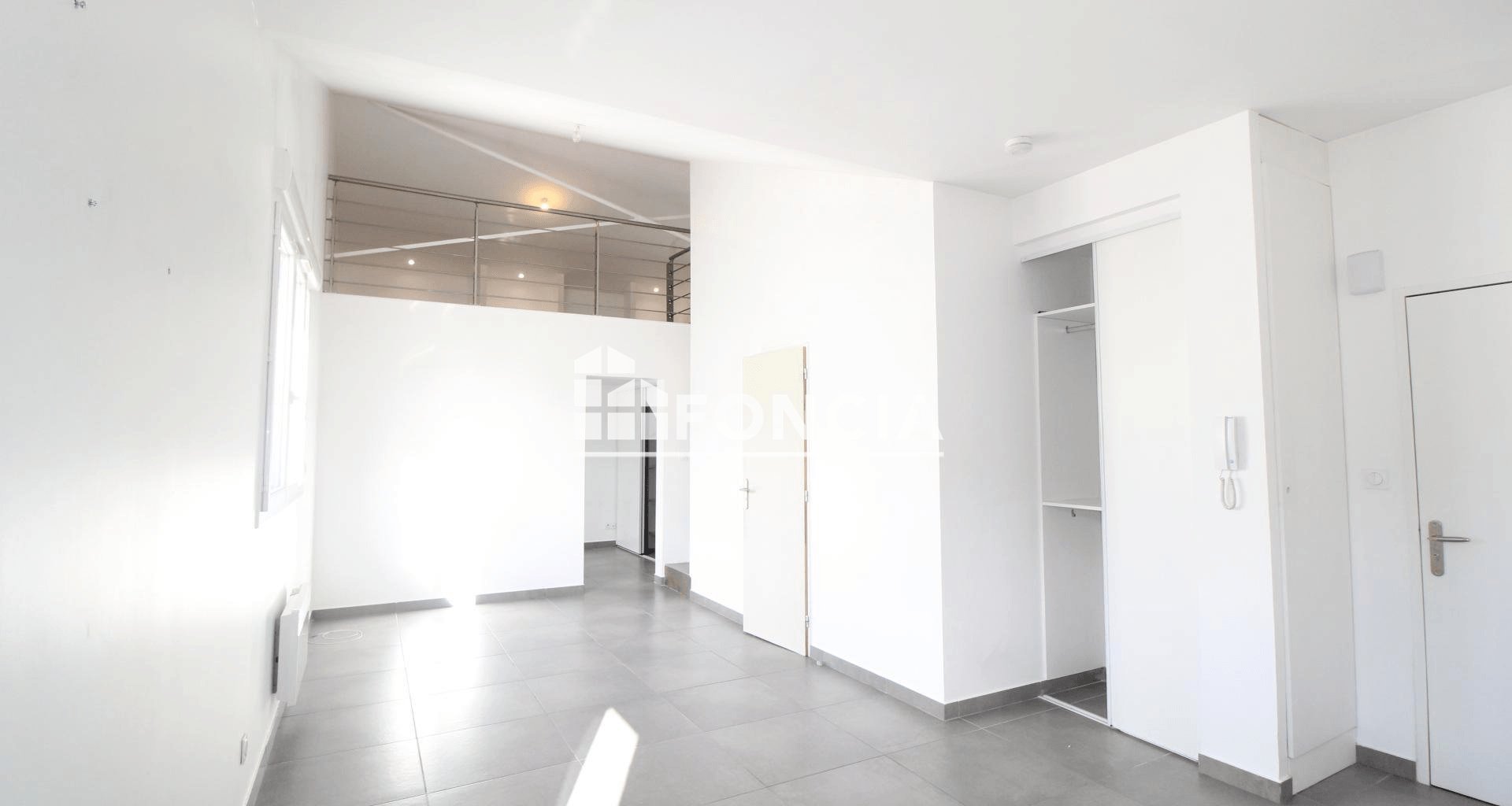 Appartement à louer, 40m², Saint-Martin-d'Hères