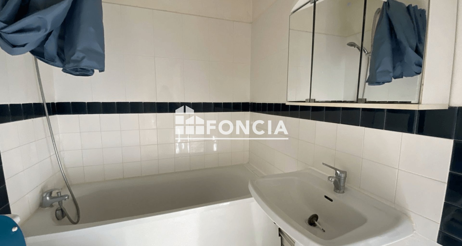 Appartement à louer, 29m², Lognes