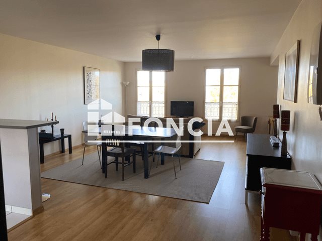 Appartement à louer, 75m², Orléans