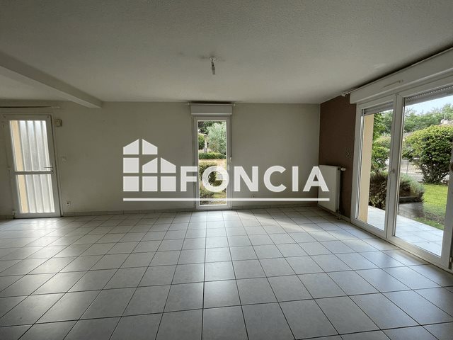 Maison à louer, 88m², Saint-Juéry