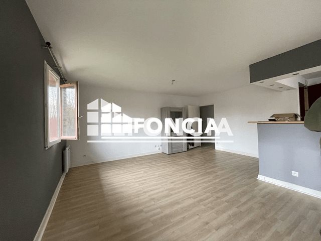 Appartement à louer, 75m², Croix