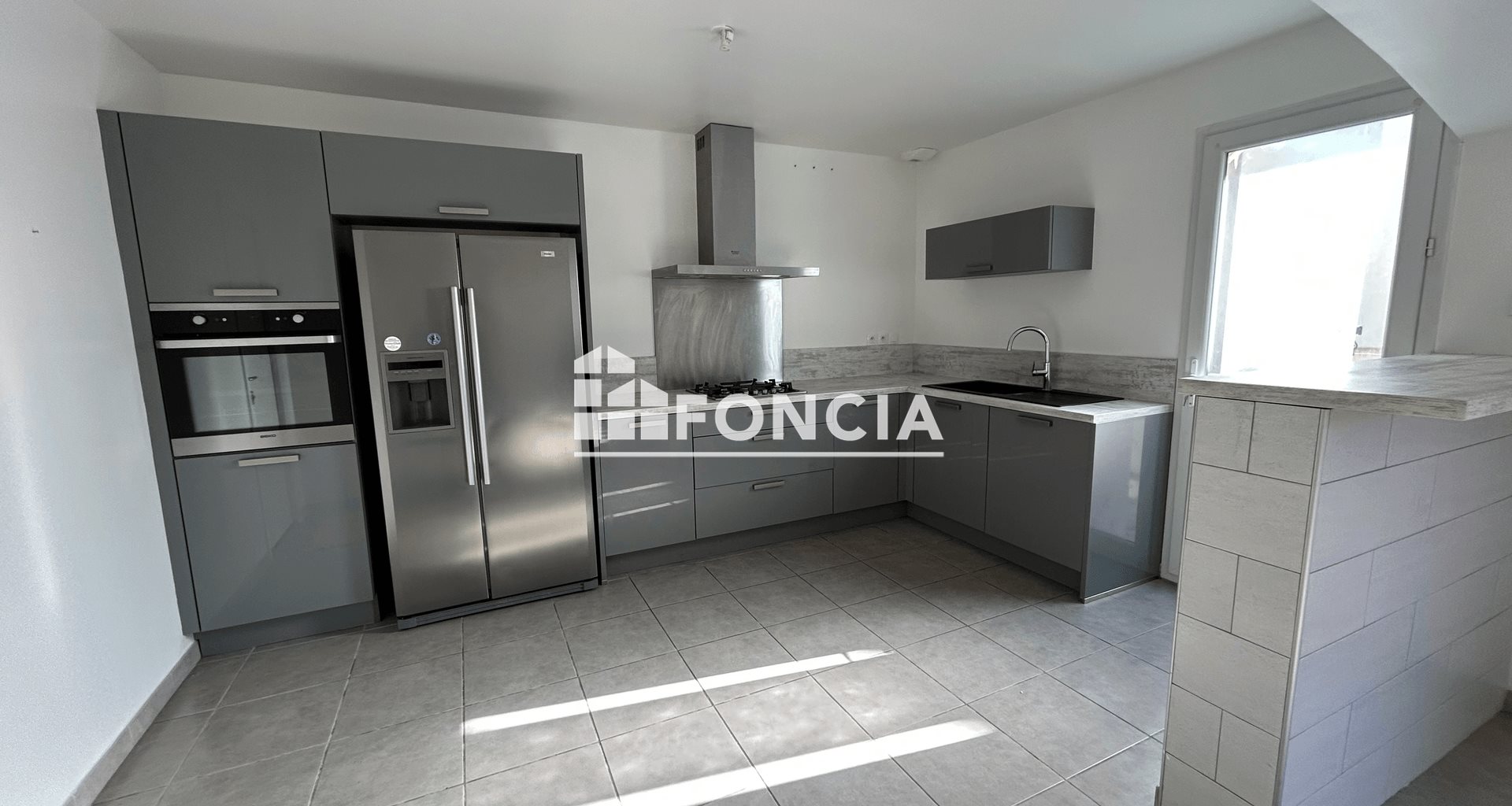 Maison à louer, 94m², Carpentras