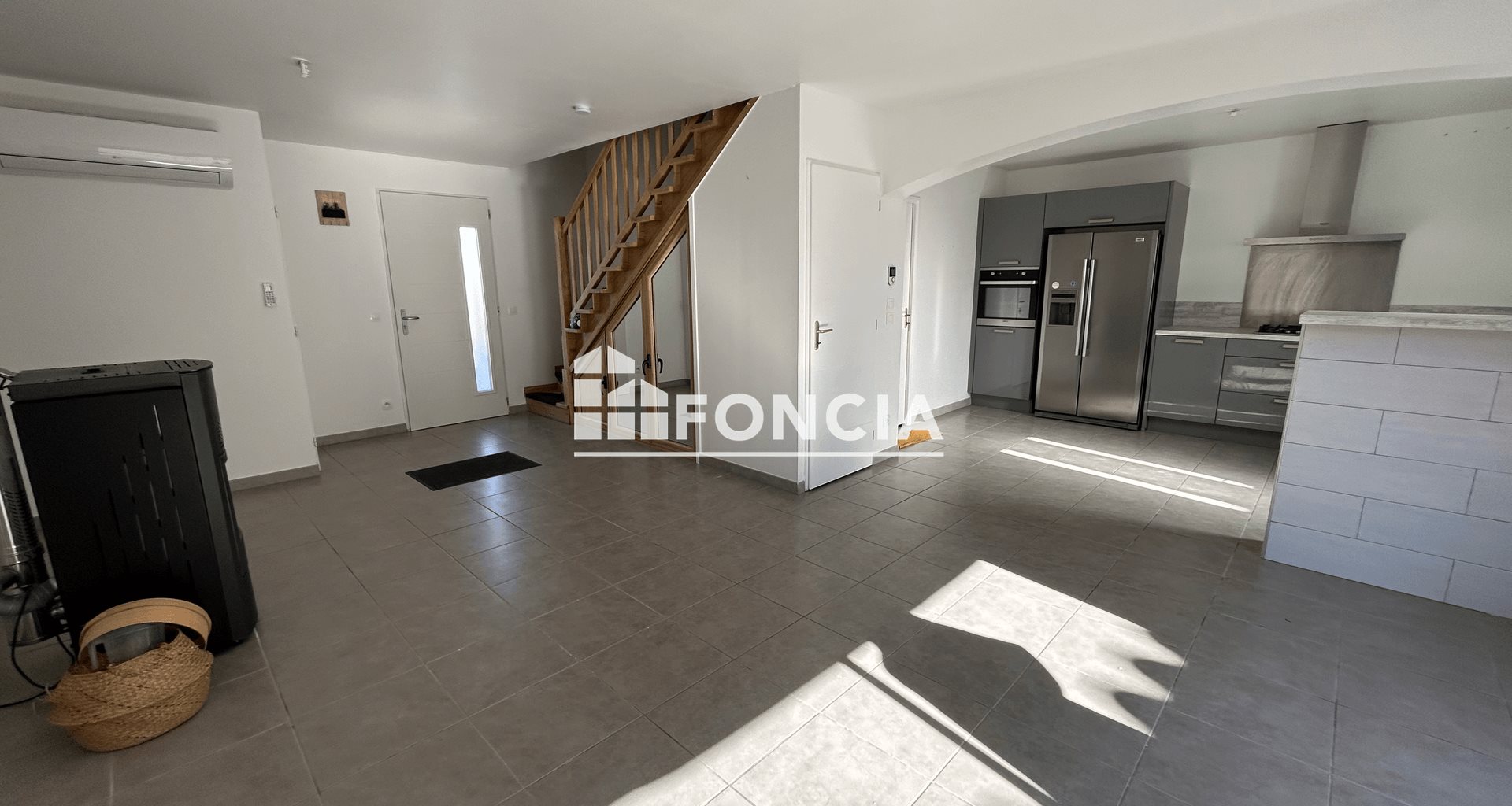Maison à louer, 94m², Carpentras