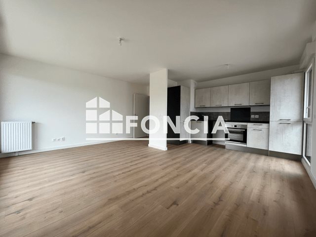 Appartement à louer, 80m², Luisant