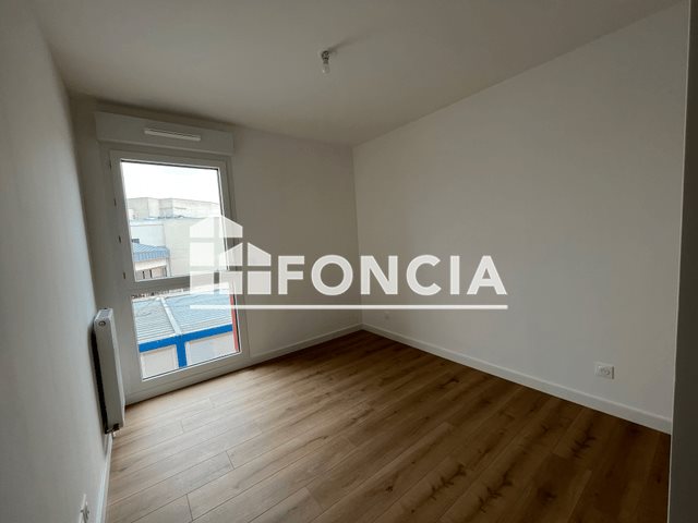 Appartement à louer, 80m², Luisant