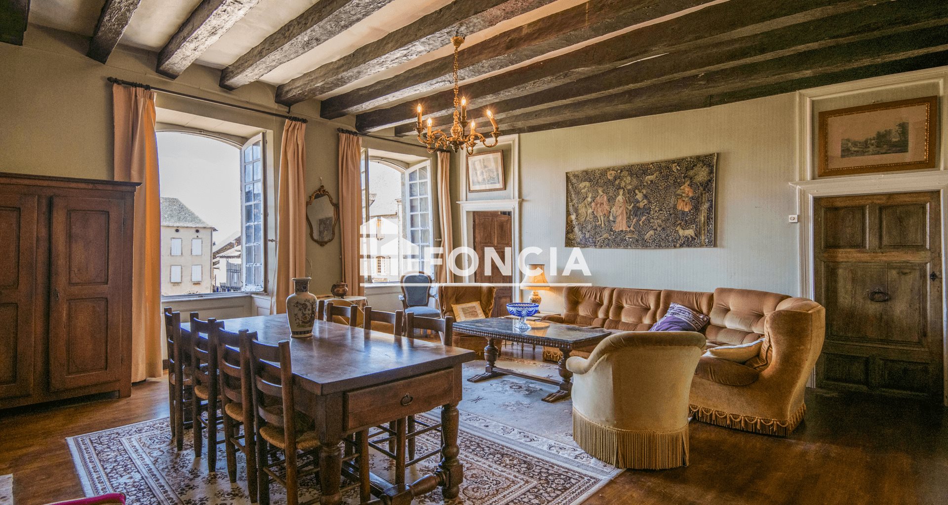 Maison à vendre, 250m², Sauveterre-de-Rouergue