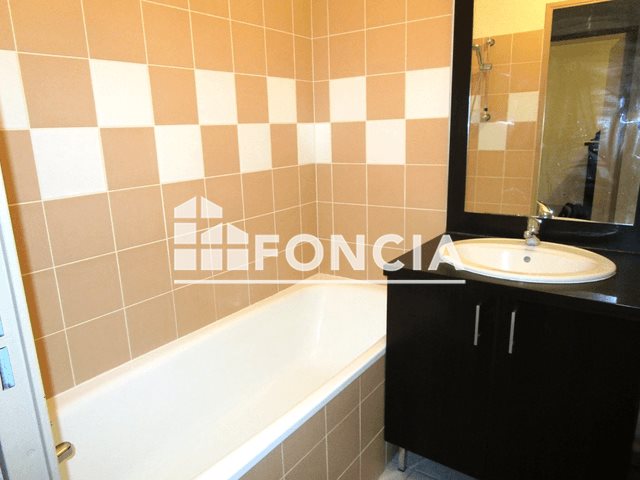 Appartement à louer, 35m², Lons