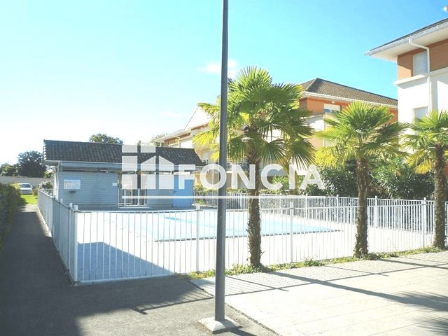 Appartement à louer, 35m², Lons