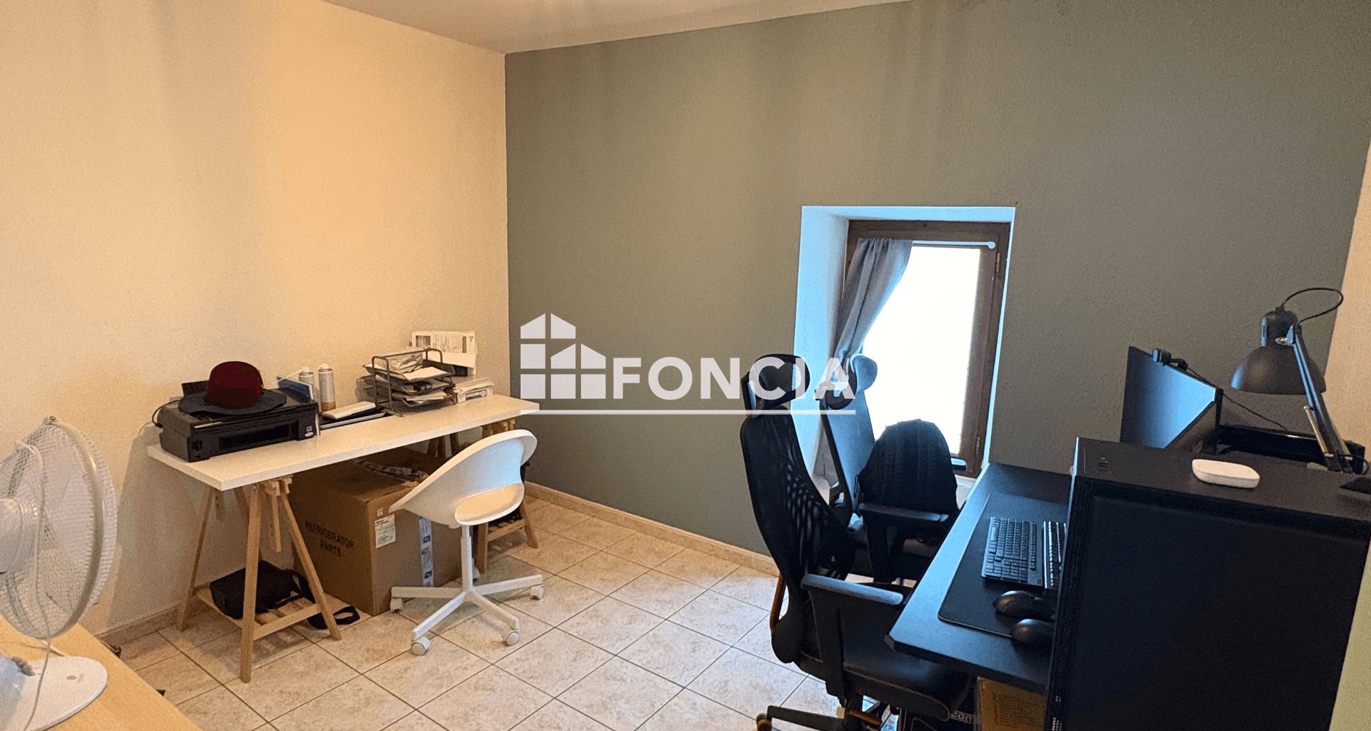 Appartement à louer, 80m², Pont-Saint-Esprit