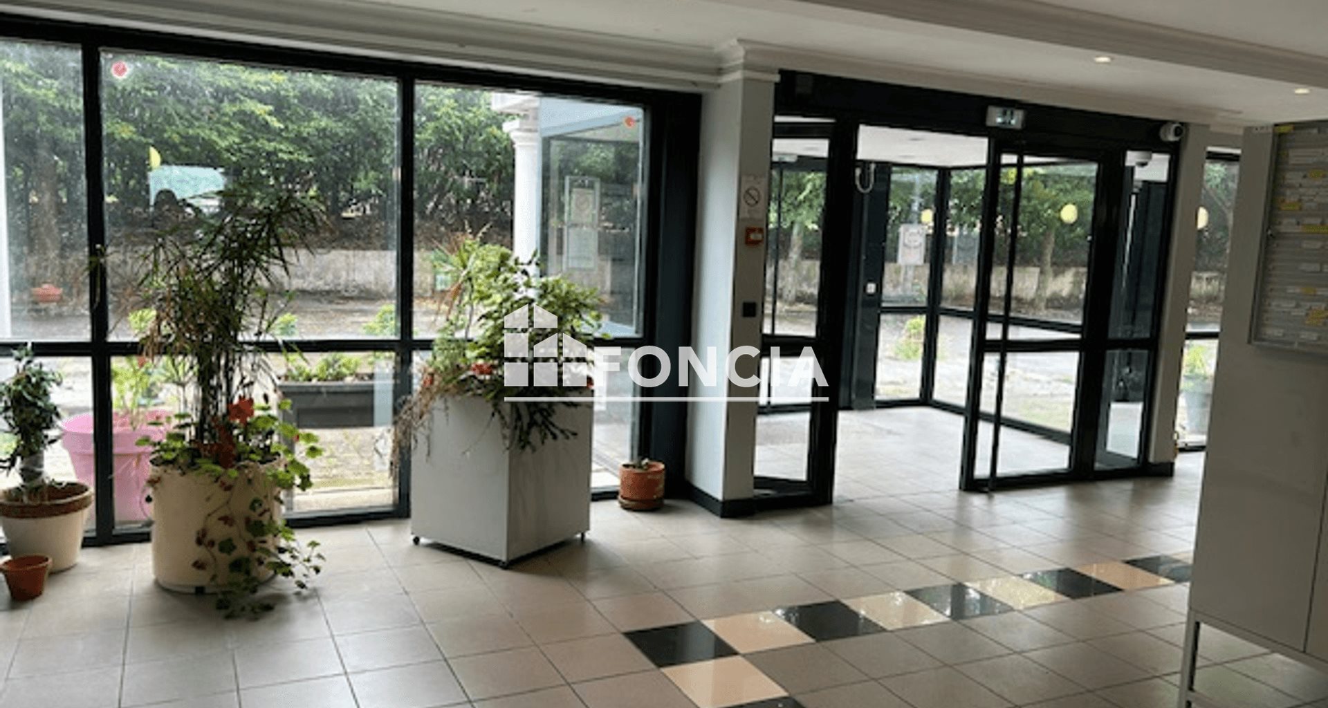 Appartement à louer, 18m², Cergy