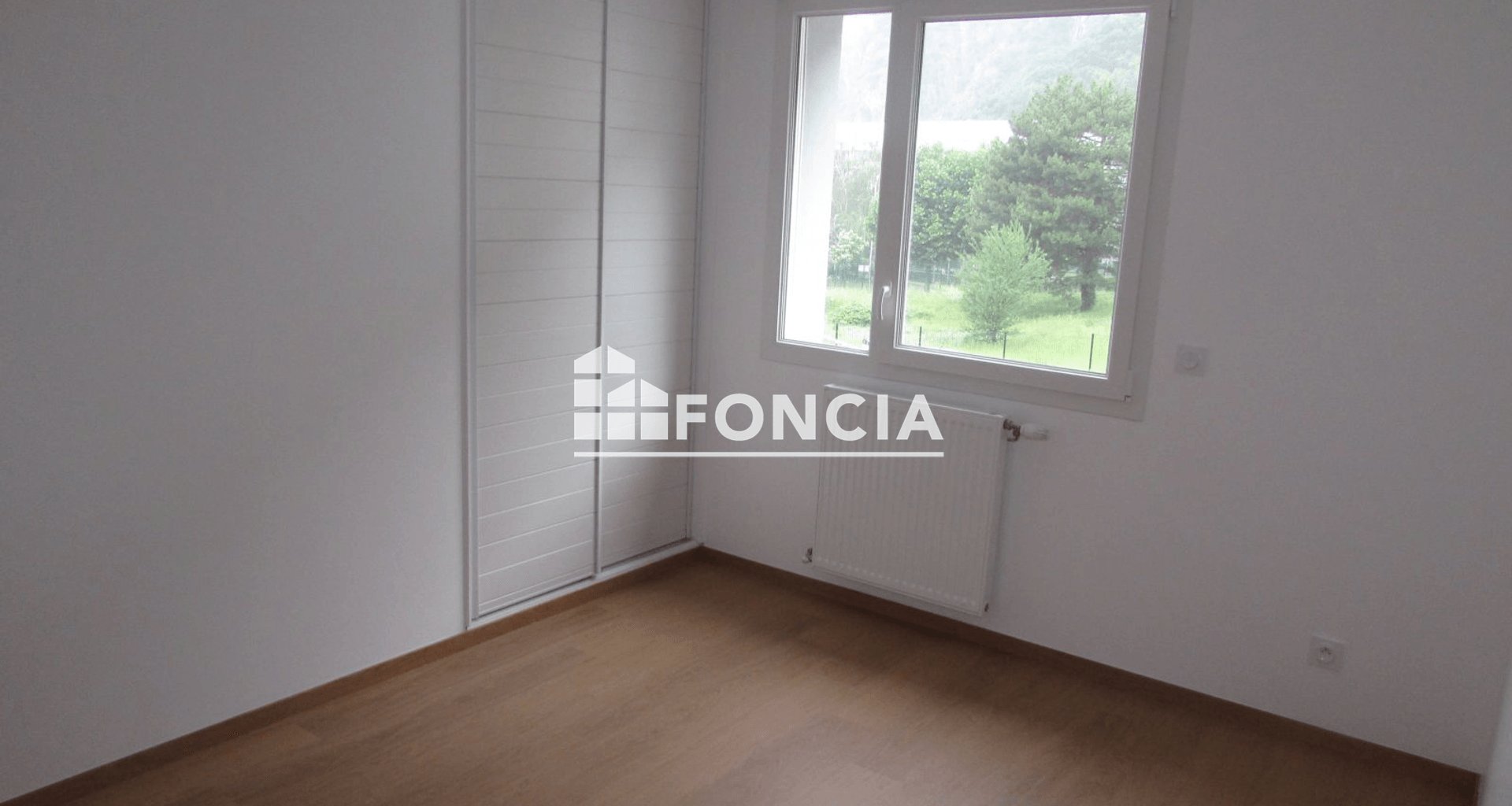 Appartement à louer, 81m², Saint-Egrève