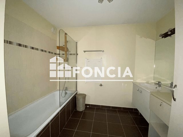 Appartement à louer, 67m², Bonne