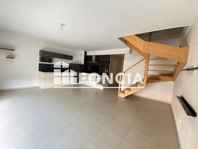 Appartement à louer, 67m², Bonne