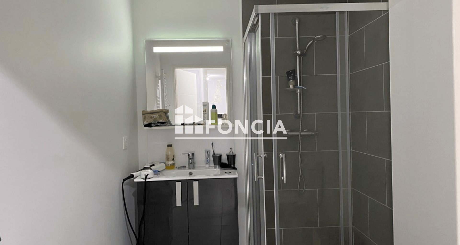 Appartement à louer, 44m², Talence