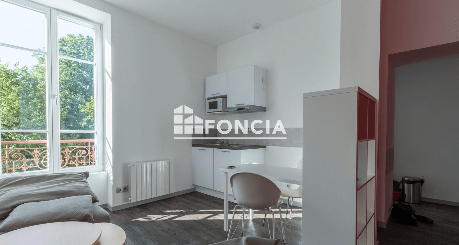 Appartement à louer, 26m², Écully
