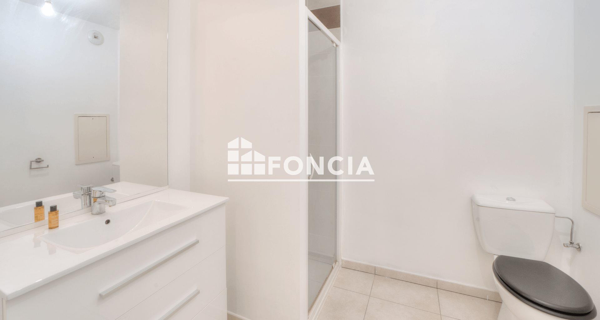 Appartement à louer, 47m², Gex