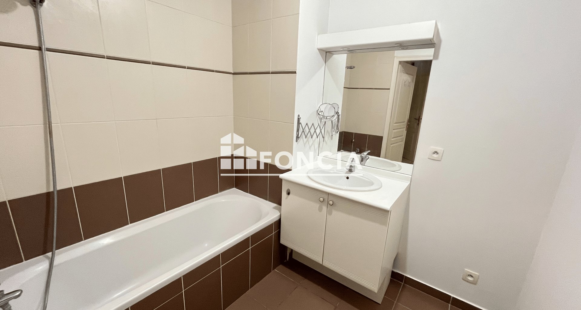 Appartement à louer, 47m², Ambilly