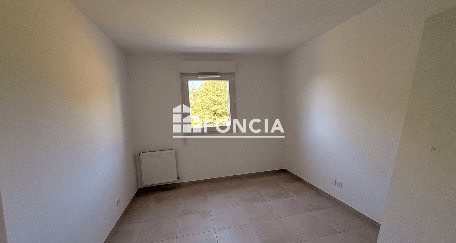 Appartement à louer, 69m², Morières-lès-Avignon