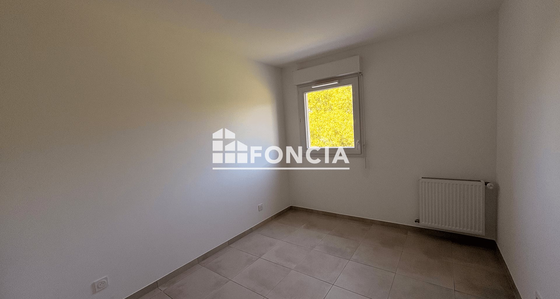 Appartement à louer, 69m², Morières-lès-Avignon