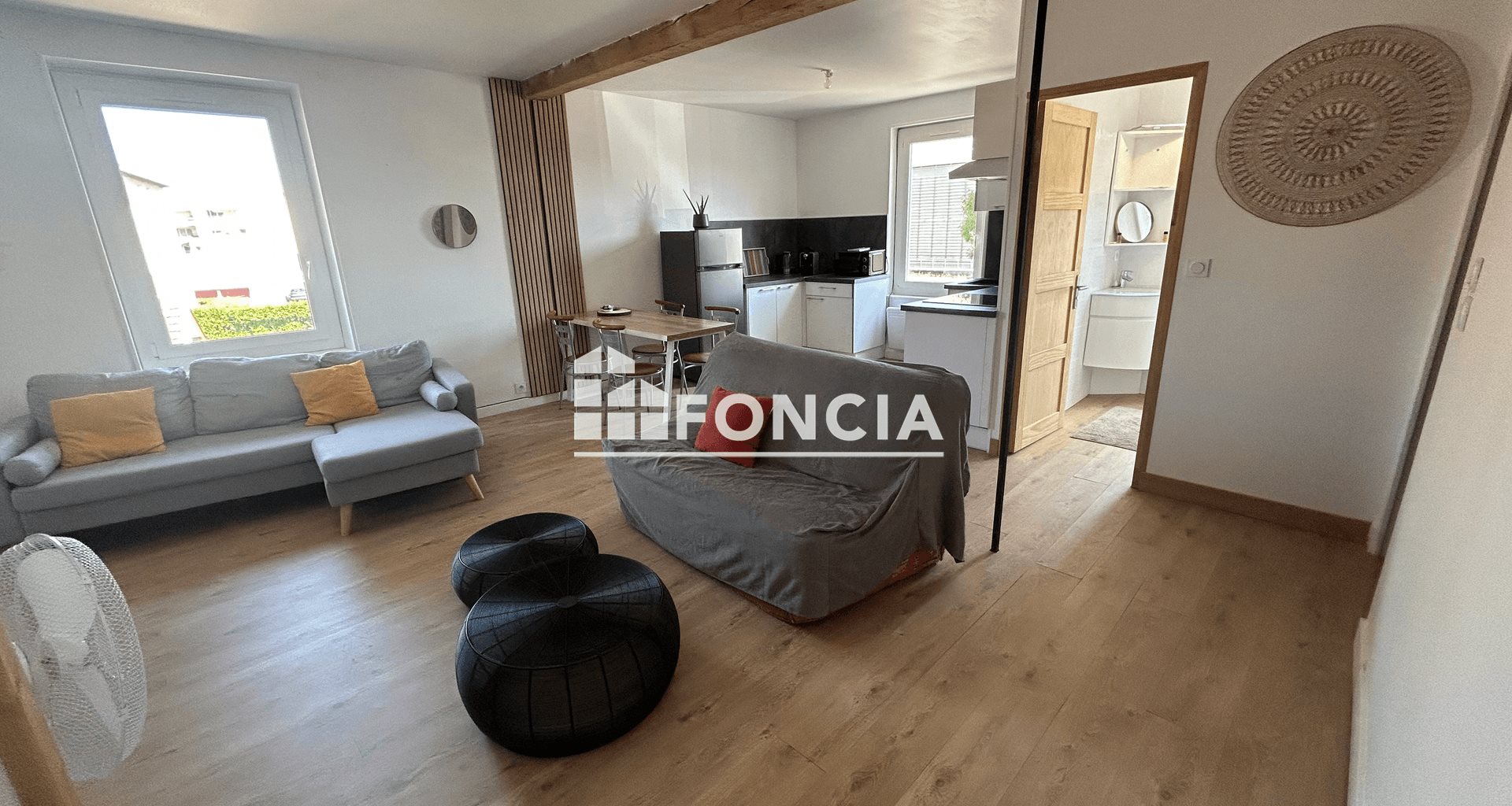 Appartement à louer, 45m², Meximieux