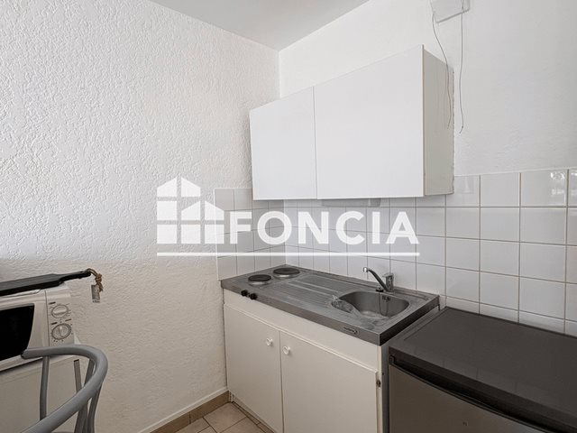 Appartement à louer, 26m², Niort