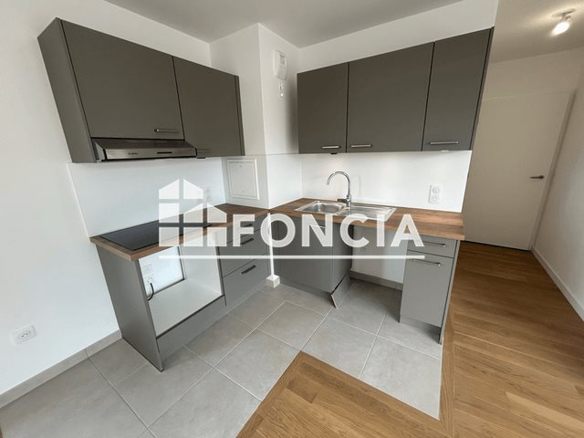 Appartement à louer, 60m², Clichy