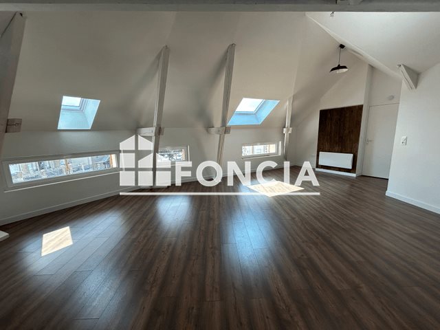 Appartement à louer, 62m², Rethel