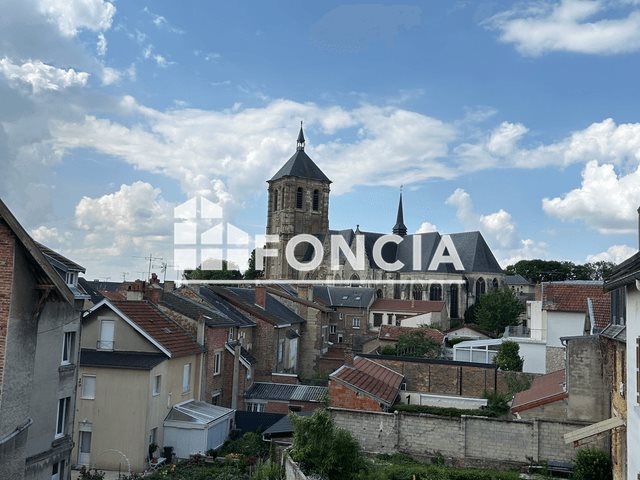 Appartement à louer, 62m², Rethel
