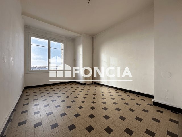 Appartement à louer, 69m², Toulon