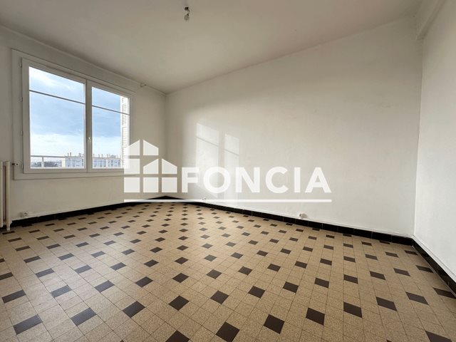 Appartement à louer, 69m², Toulon