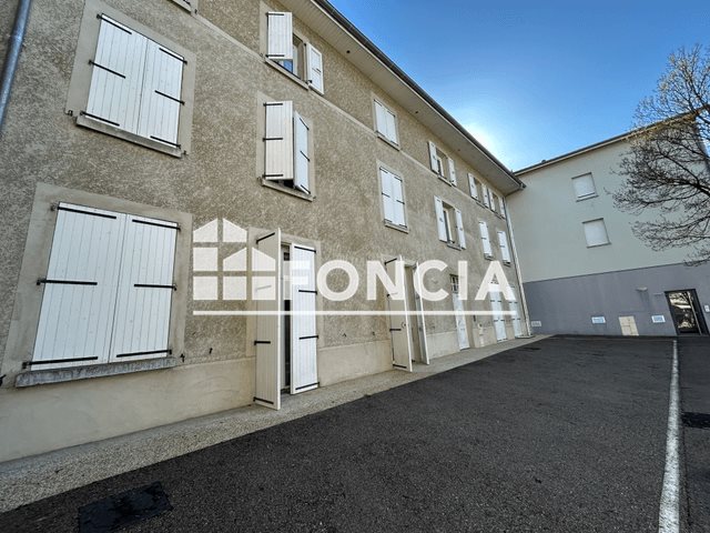 Appartement à louer, 69m², Gières