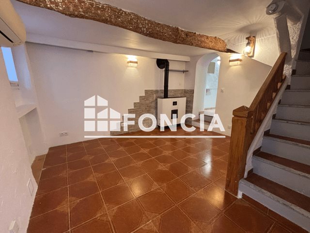 Maison à louer, 54m², Solliès-Toucas