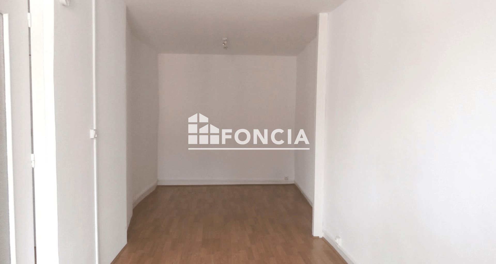 Appartement à louer, 27m², Vienne
