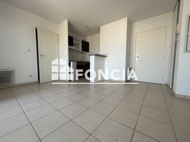 Appartement à louer, 38m², Port-Saint-Louis-du-Rhône
