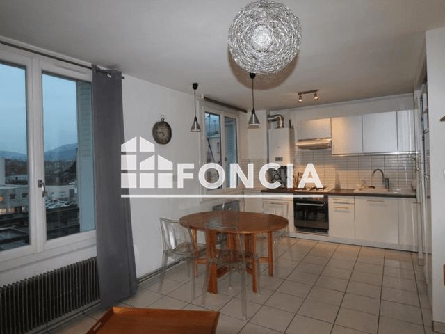 Appartement à louer, 54m², Fontaine