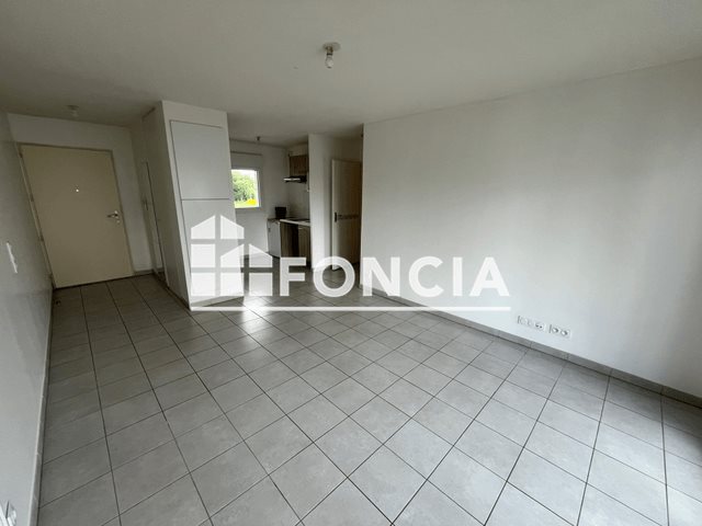 Appartement à louer, 43m², Lormont