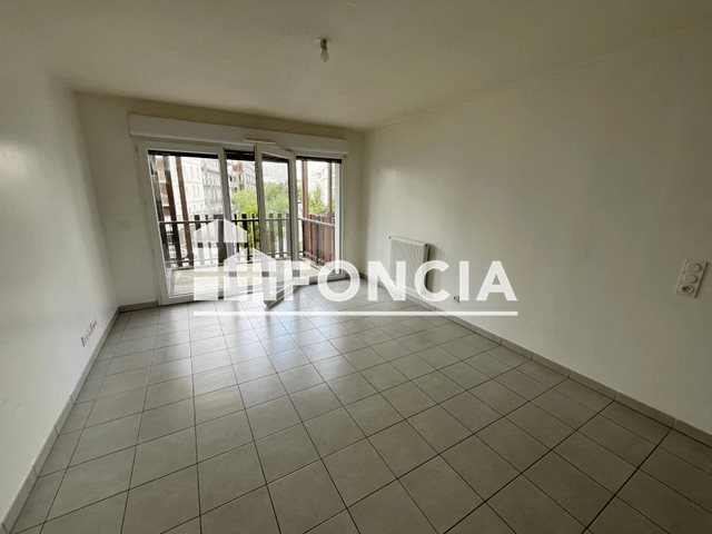 Appartement à louer, 43m², Lormont