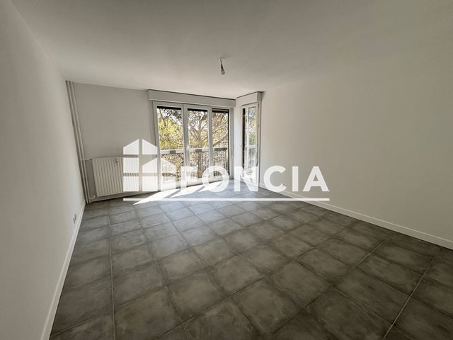 Appartement à louer, 64m², Saint-Raphaël