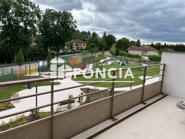 Appartement à louer, 45m², Saint-Genis-Pouilly