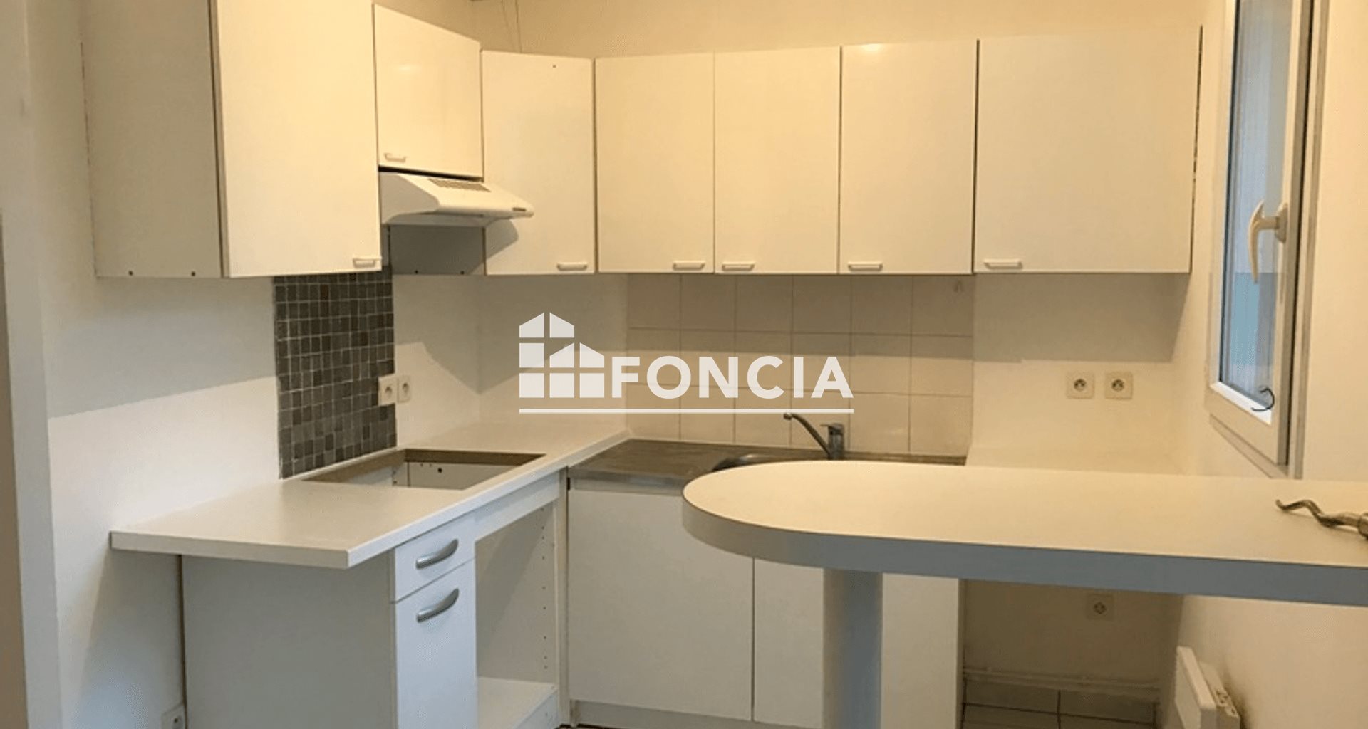Appartement à louer, 45m², Combs-la-Ville
