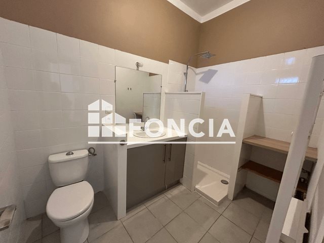 Appartement à louer, 70m², Nîmes