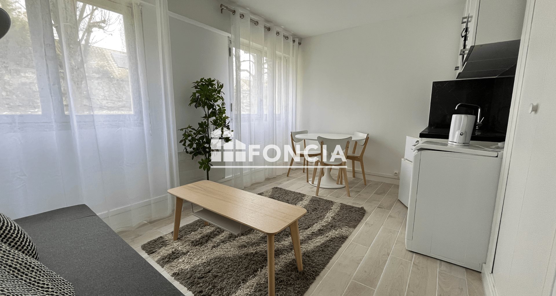 Appartement à louer, 20m², Bourg-la-Reine