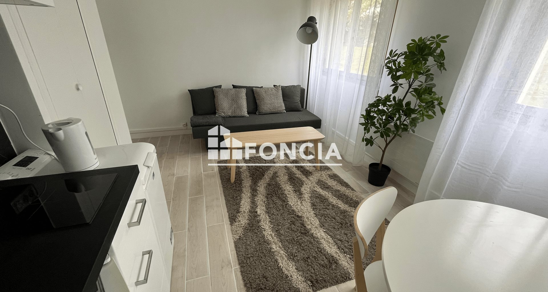 Appartement à louer, 20m², Bourg-la-Reine