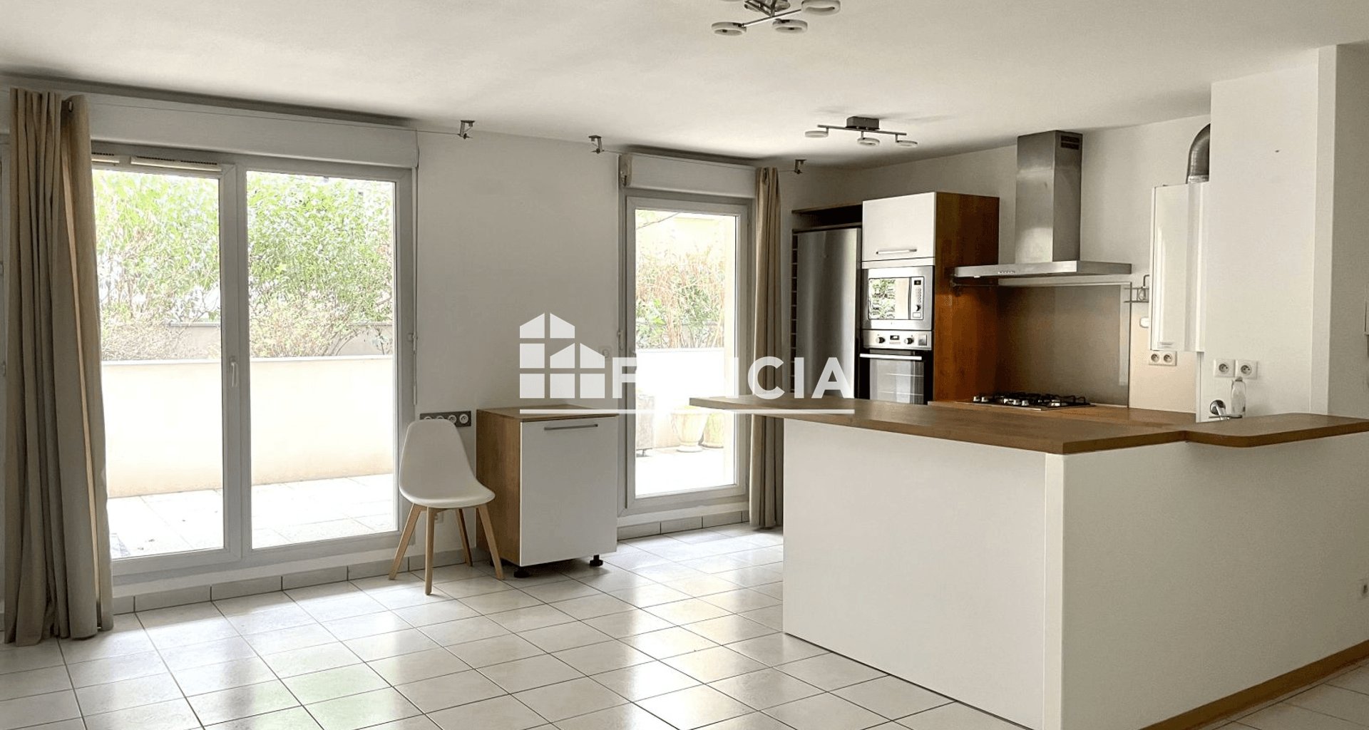 Appartement à louer, 64m², Oullins