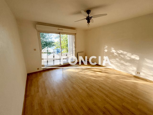 Appartement à louer, 40m², Pluneret