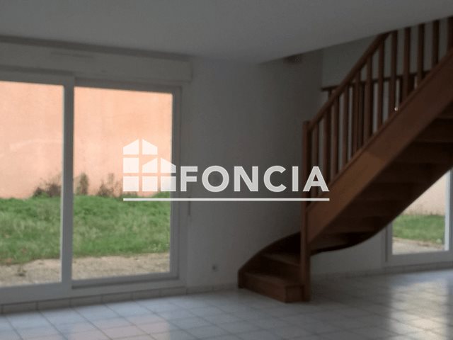 Maison à louer, 119m², Luisant